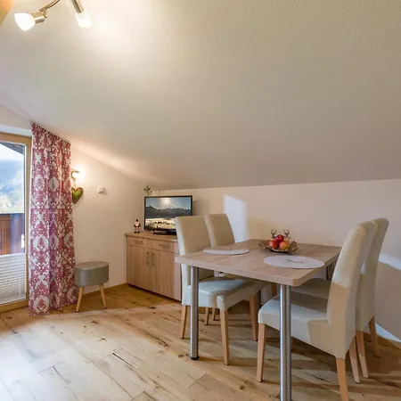 Проживание в семье Gaestehaus Schwaiger - Wiesenweg